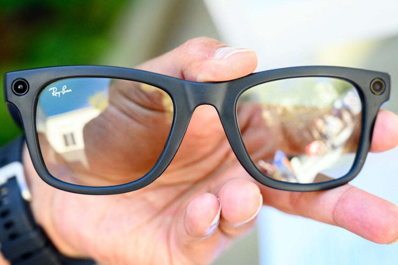 Meta Smart Glasses Can Now Track All the Food You Put Into Your Mouth