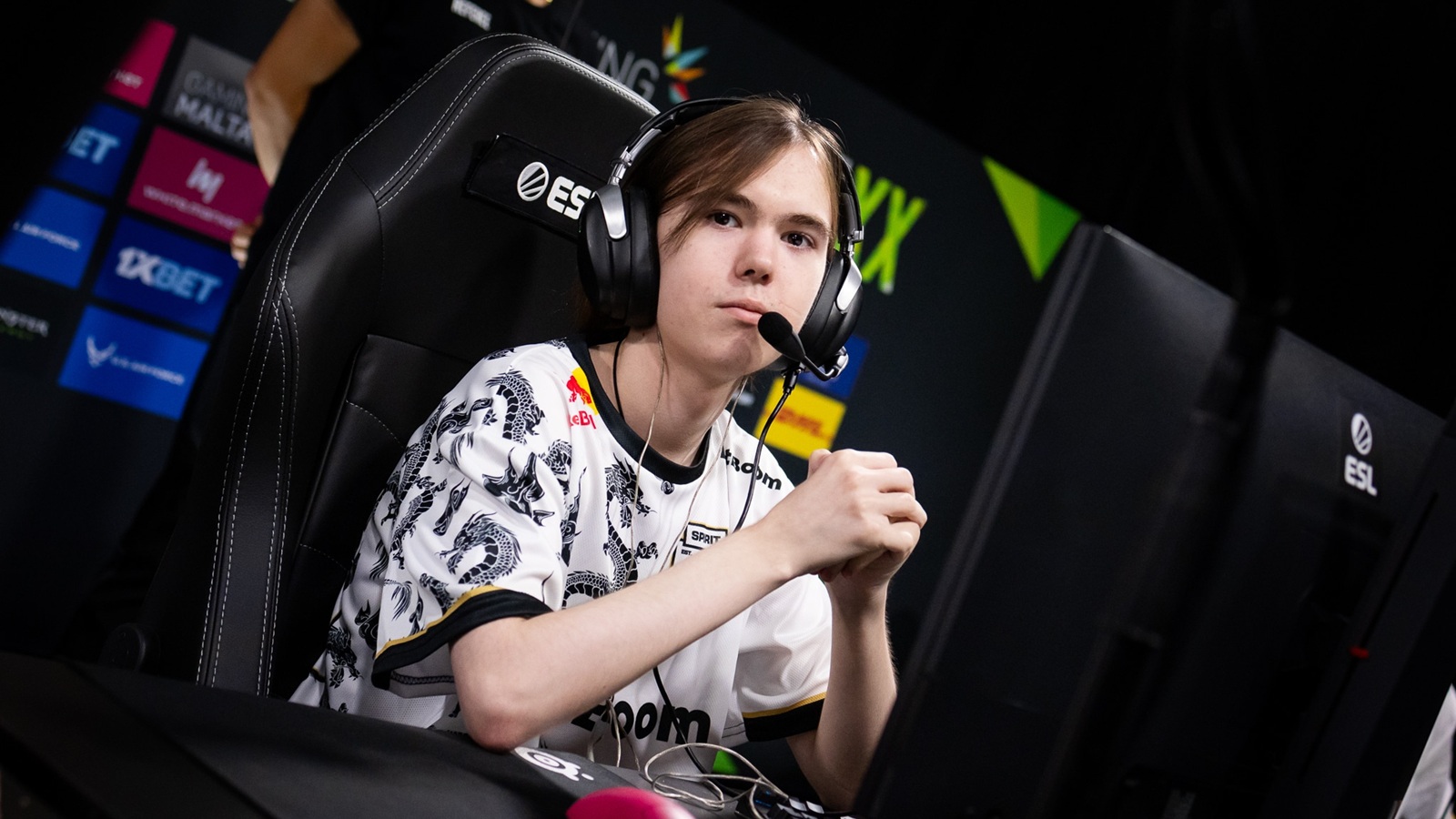 donk’s historic Season 8 run sets new FACEIT CS2 Elo peak, surpassing MaiL09